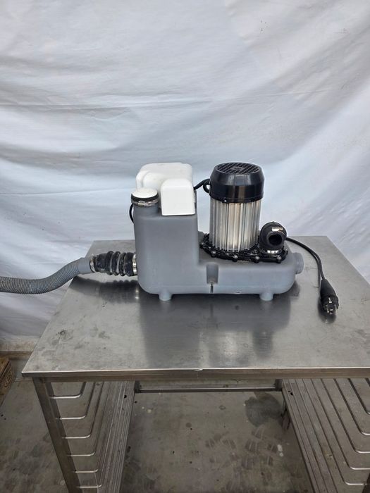 Подемна станция за отпадни води Sanicom P95