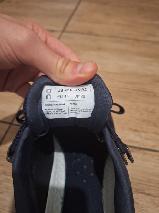 Cloud Surfer Обувки