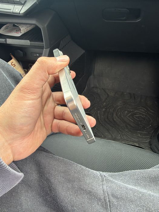 Iphone 15 pro 128GB TOP