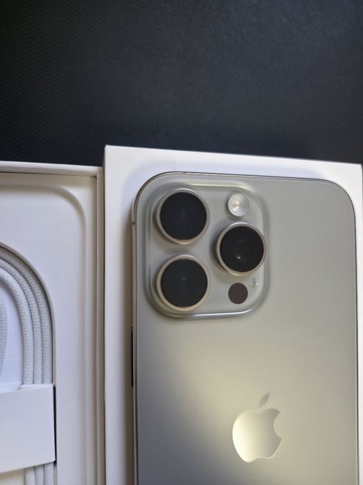iPhone 16 Pro Max Natural Titanium 512GB