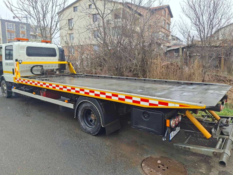 Isuzu  пътна помощ