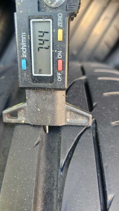 Anvelope 225/40/18 BRIGESTONE vara