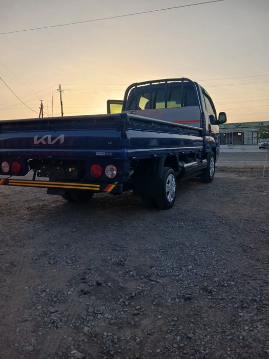 Kia bongo 3 сотилади