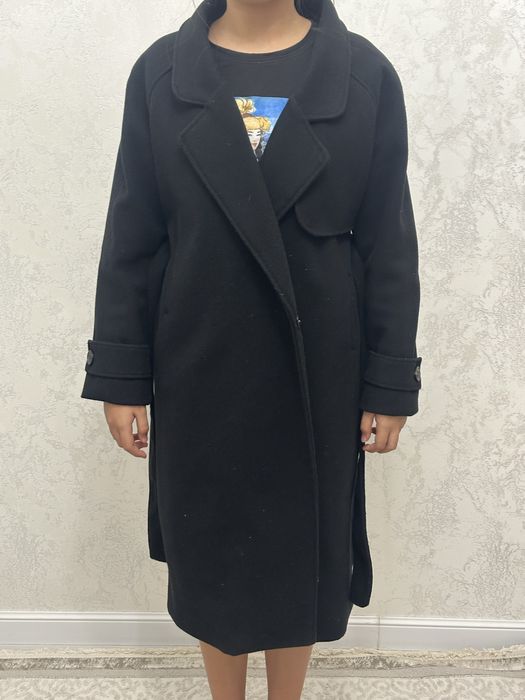 Продам демисезонное пальто