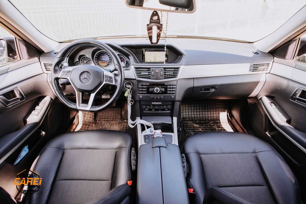 MERCEDES-BENZ E-Class 2011 — imagine 4