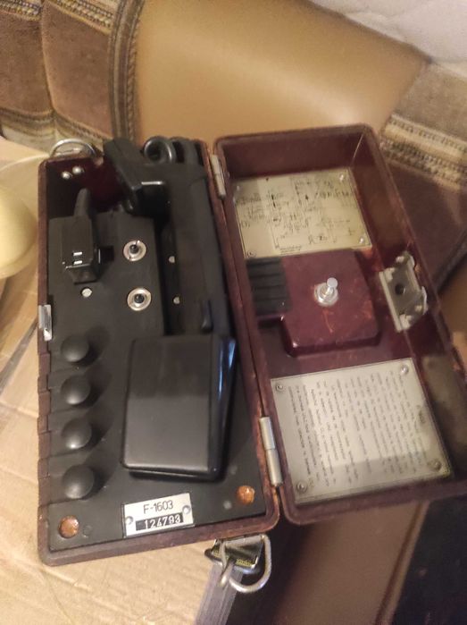 Lot MCG, lopățică de infanterie, lanterne, telefon