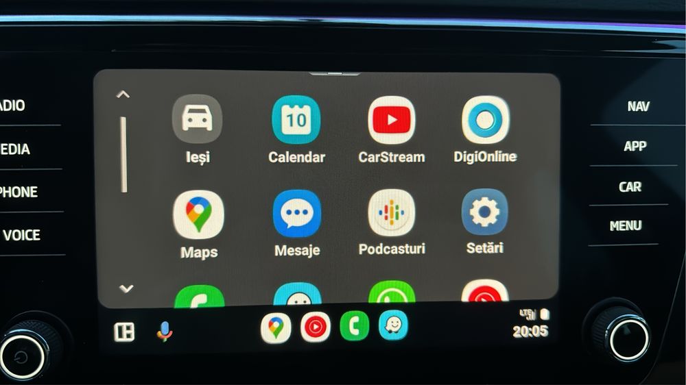 3in1 Wireless CarPlay/Android Auto AI Box YouTube Netflix Digi.Online