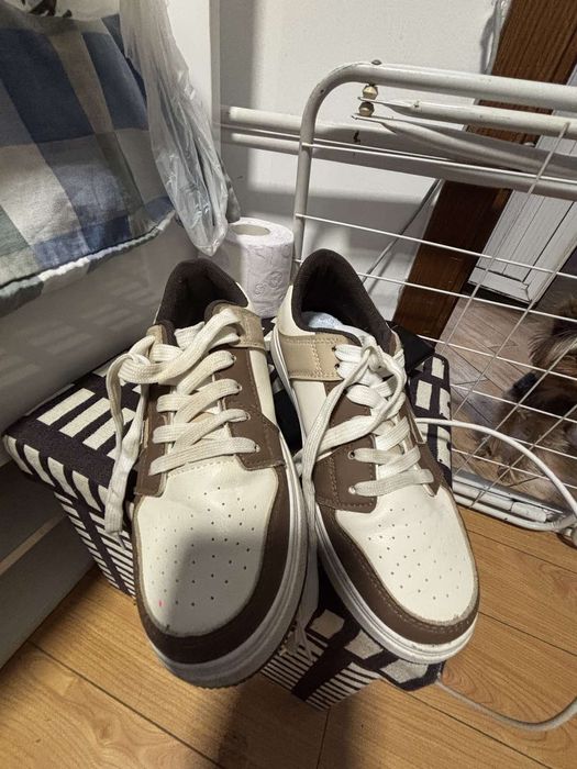 Обувки за момче 36