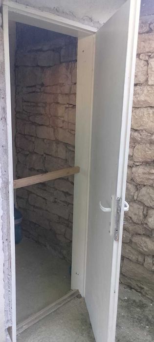 3 броя врати гладкопресовани