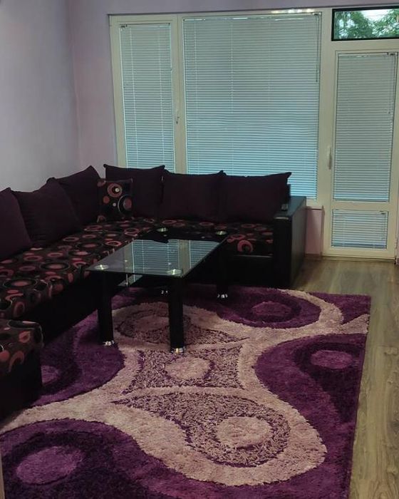 Дава се под наем Тристаен апартамент в Пловдив, Център - 70 кв.м за 688.5 € - Снимка #1