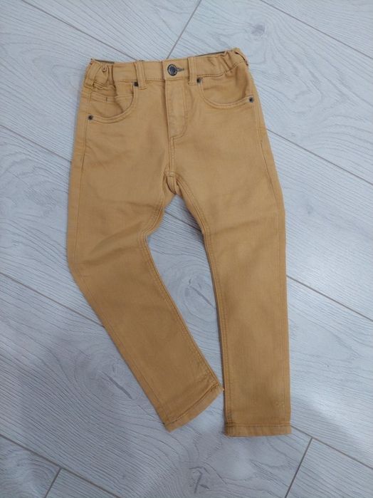 Джинсы  спиннинг Zara