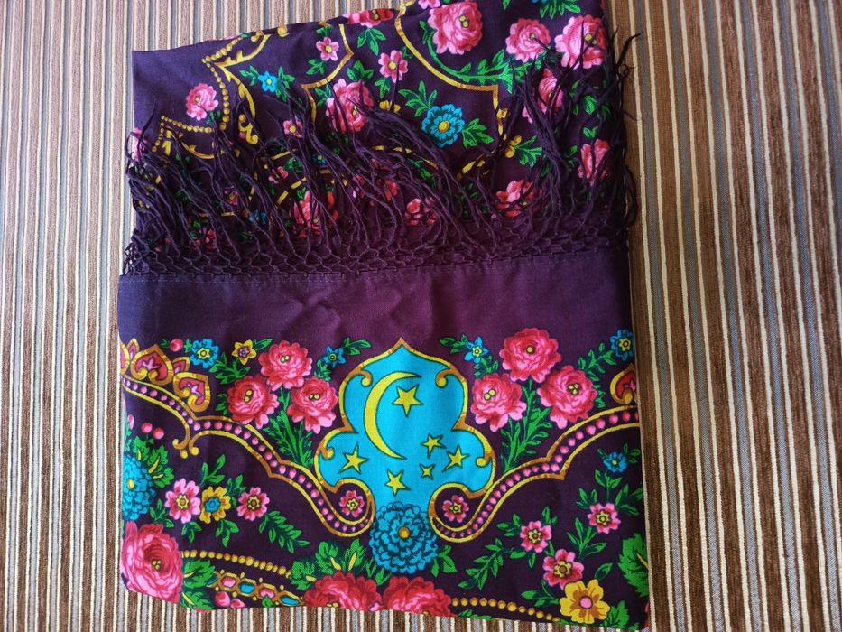 Простынь махровая, полотенца