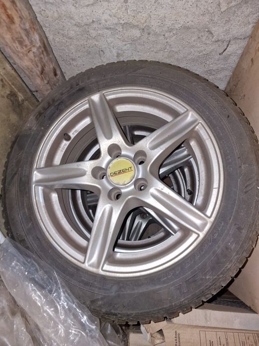 Jante Denzen R15, 5x100 cu anvelope iarna