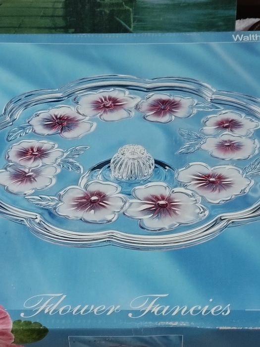 Тортница -20000 тг.