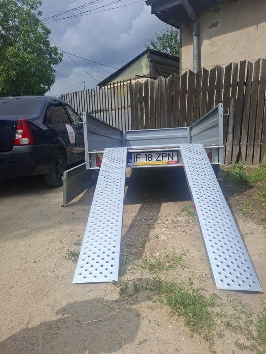 De închiriat remorca Auto