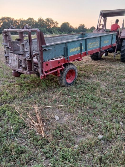 Vând mig de gunoi cu  axă de tractiune