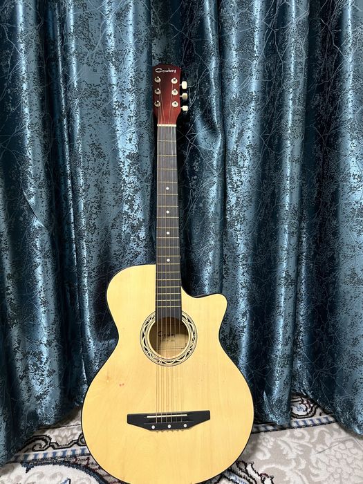 Гитара (новая, янги)