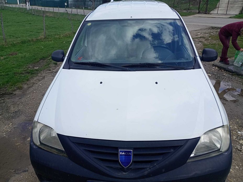 Logan Van de  vanzare