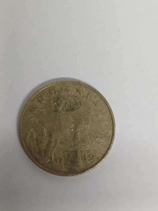 Vand momeda  cu regina maria 2019