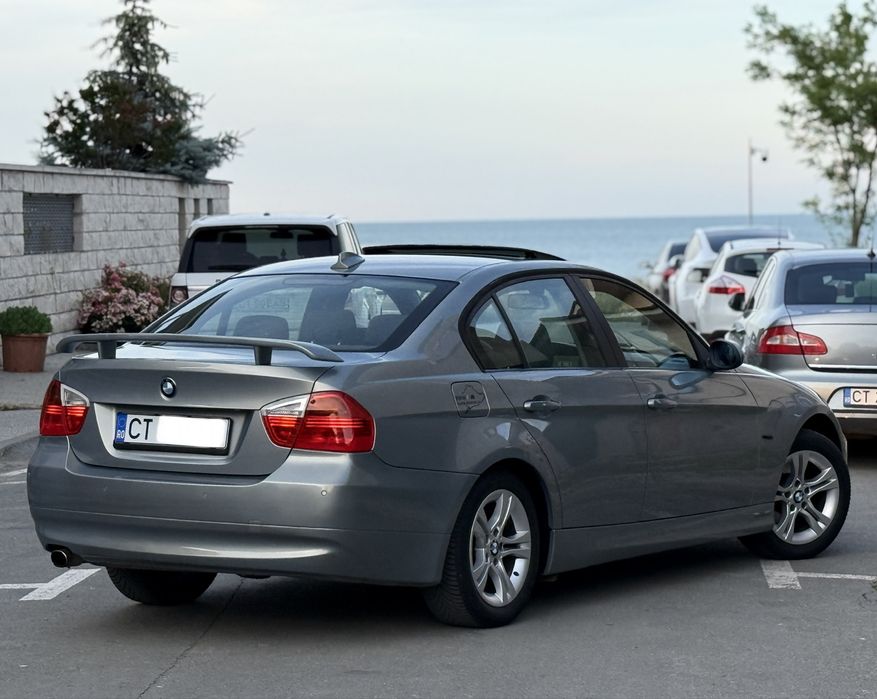 Vand/Schimb BMW Seria 3 E90 “ An Fabricatie 2007 “ Stare Foarte Buna