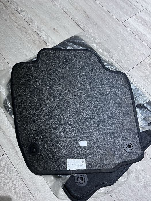 Оригинальные коврики VW Polo/Skoda Rapid