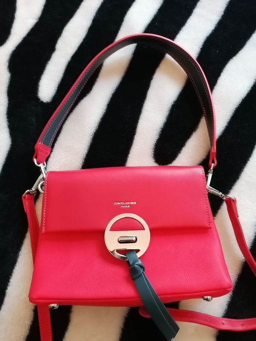 Нова чанта Deivid jouns