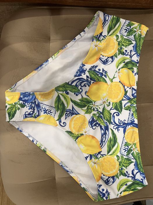 Дамски бански на лимони