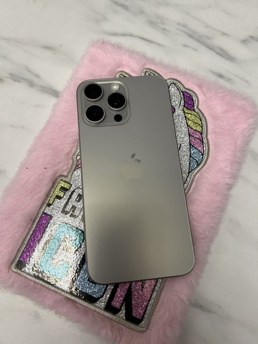 iPhone 15 pro max 256gb