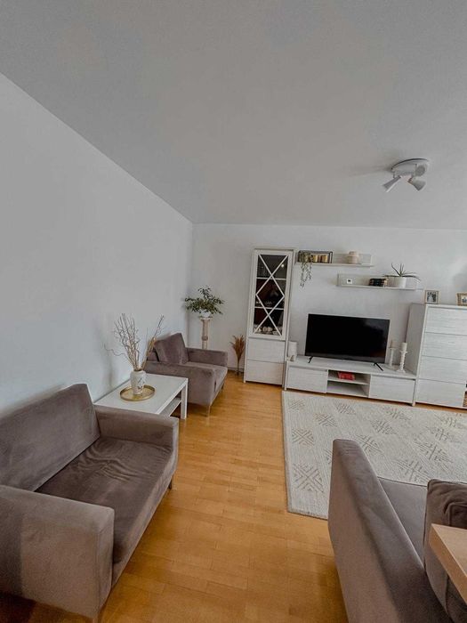 Apartament 4 camere elegant, centru Cluj, zona Avram Iancu–The Office