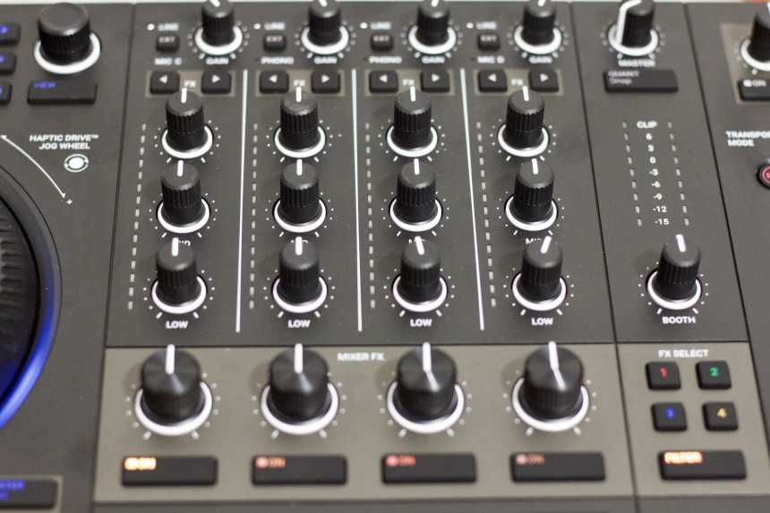 Трактор S4 Mk3 (Пълно оборудване + Палуба Saver)