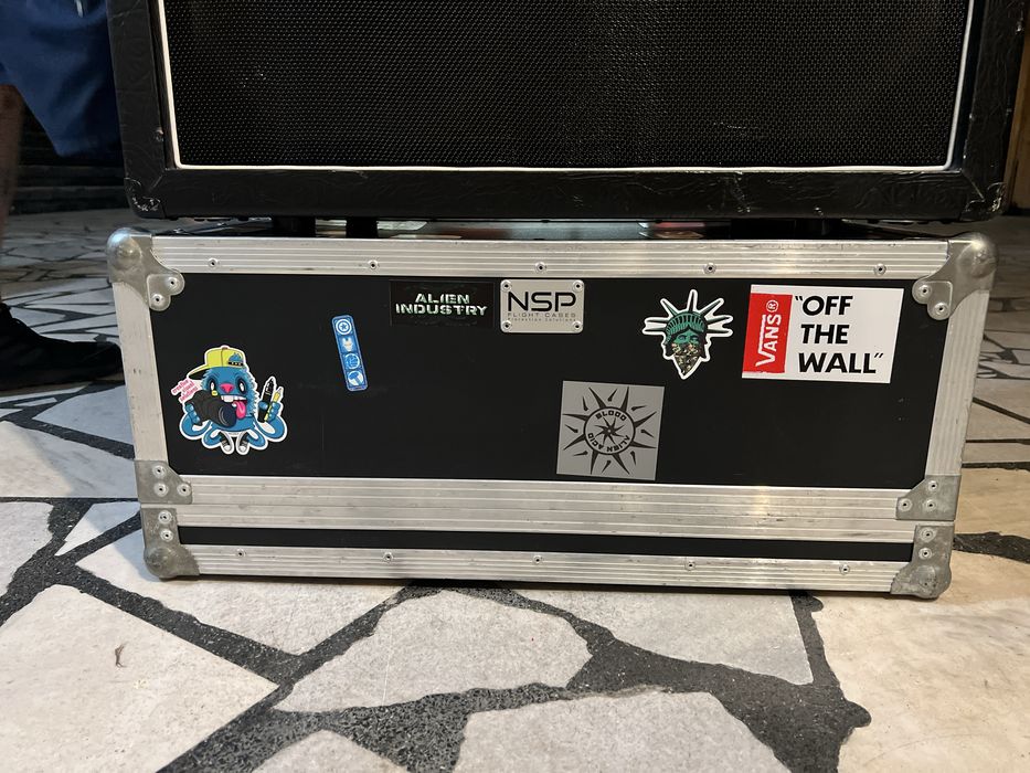 Китарен усилвател Peavey 6505 USA 120w + flight case, мек калъф и foot