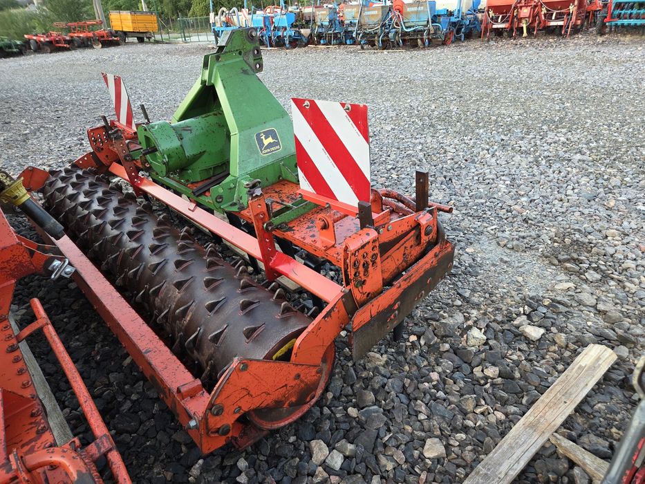 Freza Grapa Rotativa Kuhn HR 3002D