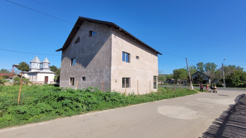 De vanzare casa 300 mp sat Coslogeni,jud Calarasi