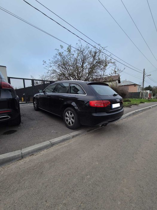 Audi A4 B8 S-line 2.0 TDI/Navi/Euro5/Automata