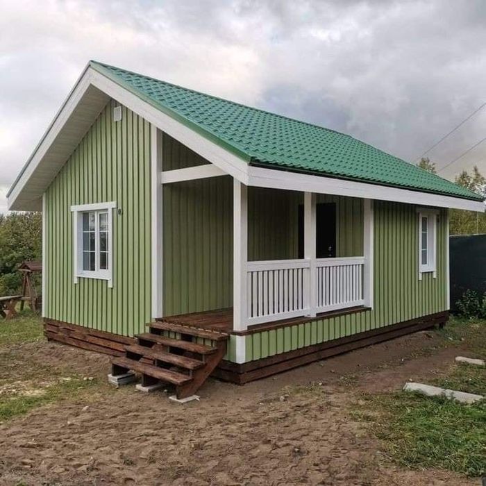 Vand case metalice din panouri sandwich termoizolante