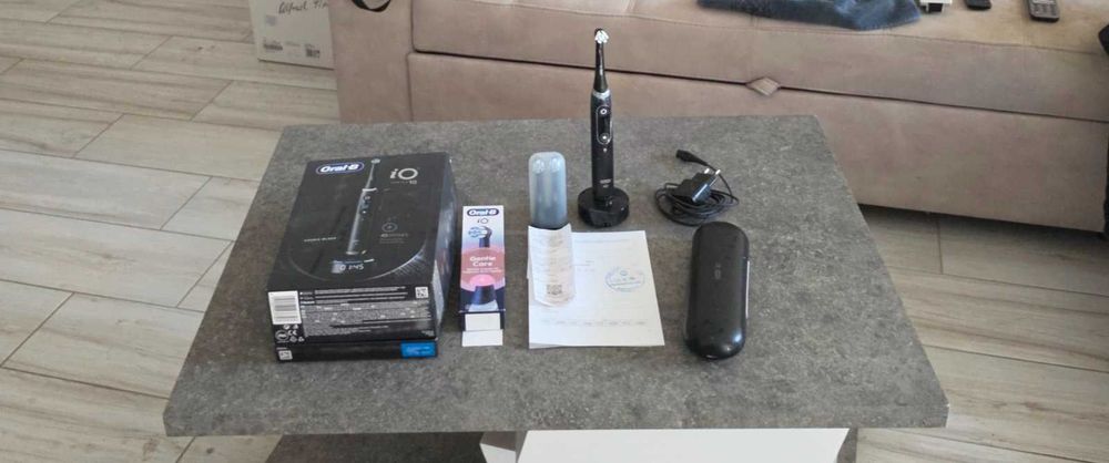 Електрическа четка за зъби ORAL B iO 10 BLACK ЧЕРЕН