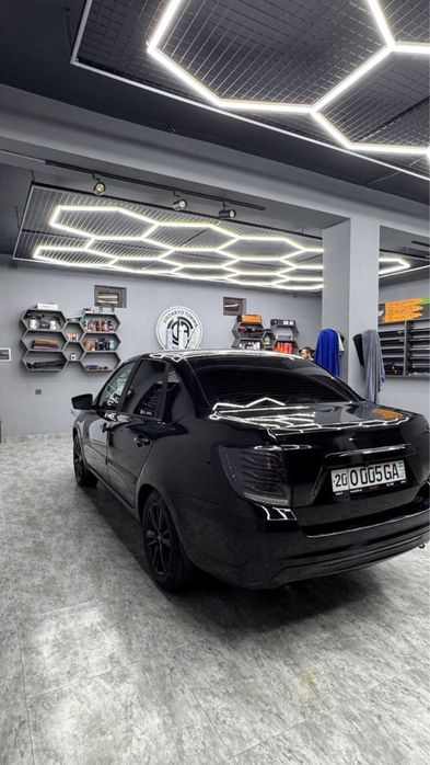 Lada granta avtamat sotiladi !