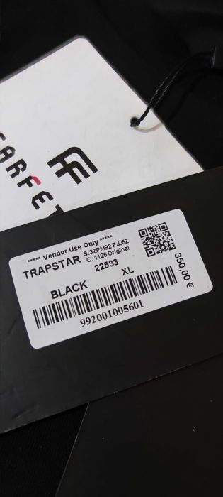 Trapstar Тениска с метално лого черна XL