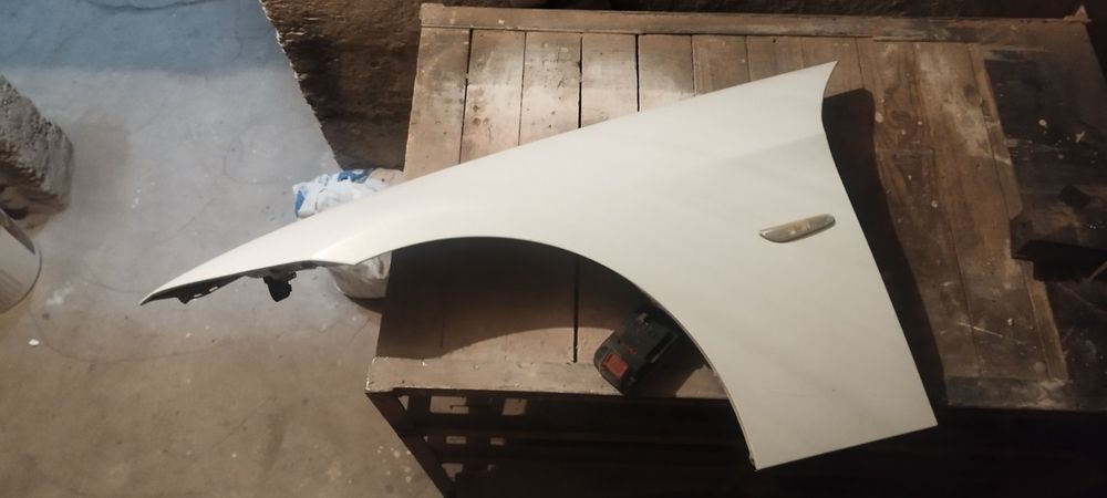 Ляв калник е90/91 2010г