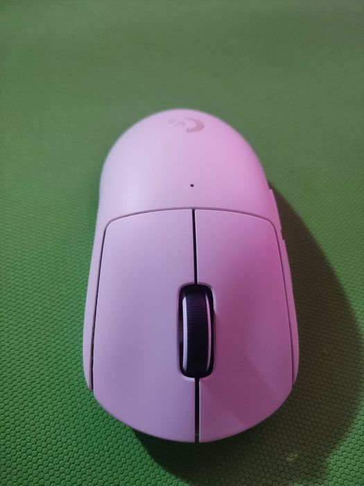 Mouse gaming Logitech G Pro X Superlight alb – stare foarte bună

Vând