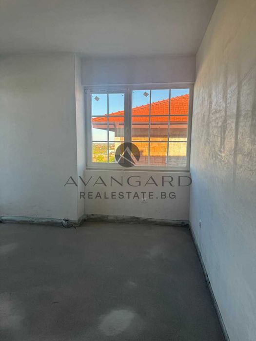 Продава се Къща в с. Белащица, Област Пловдив - 268 кв.м за 1362 €/кв.м - Снимка #3