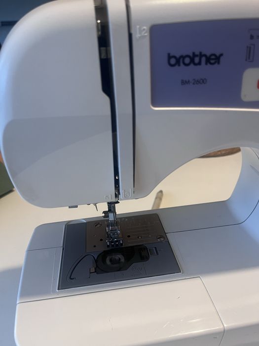 Домашна шевна машина Brodther BM 2600 в отлично състояние
