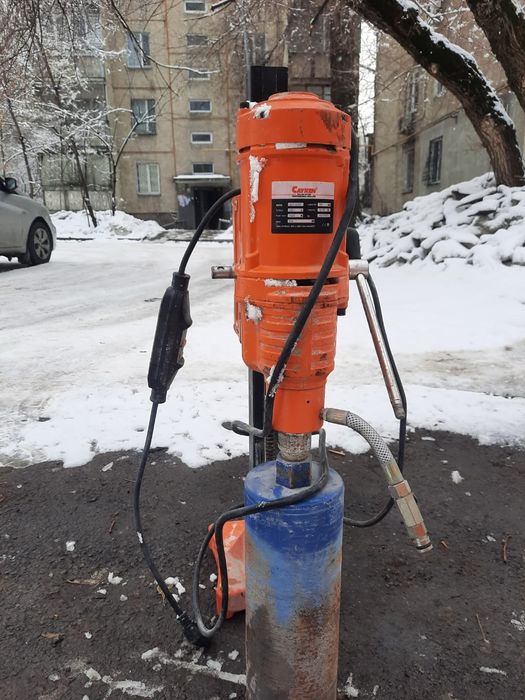 Продам Бур в отличном состоянии