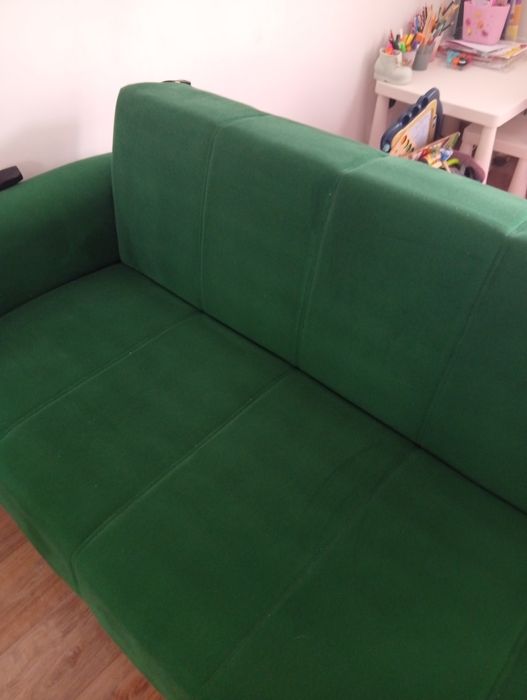 Vând canapea extensibila