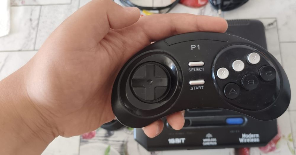 Игровая приставка Sega