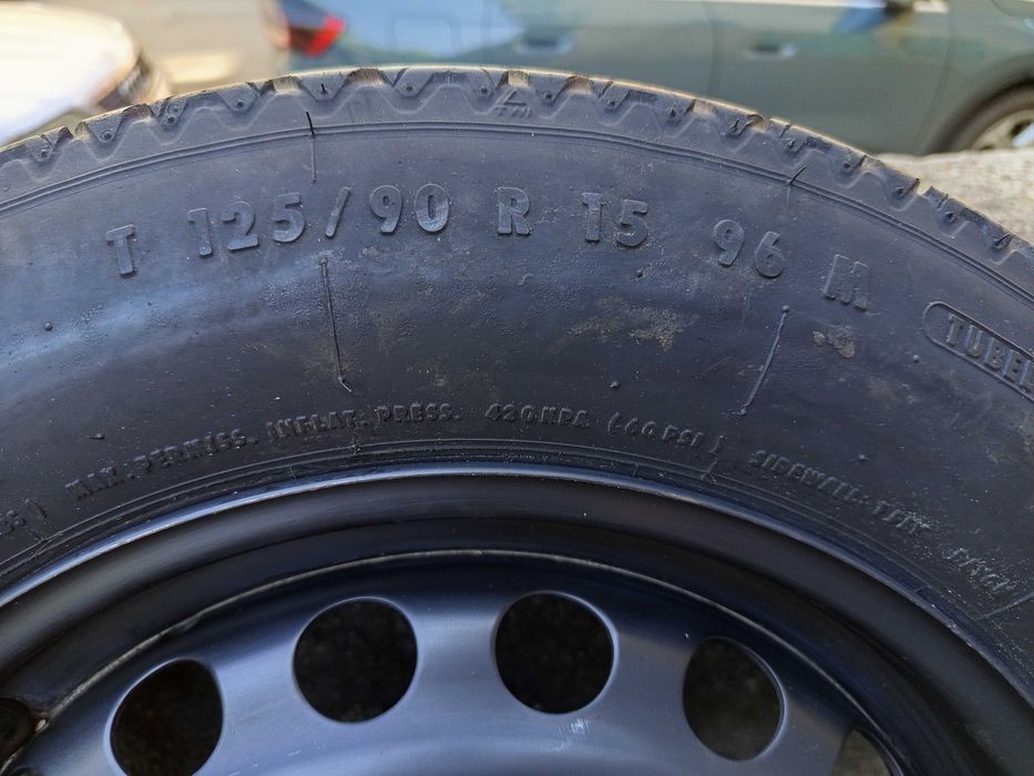 резервна гума патерица  БМВ  Мини  15, 16 или 17 цола