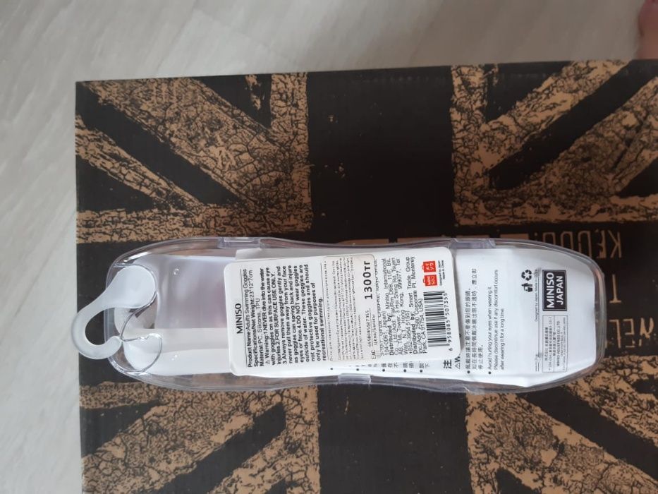 плавательные очки Астана