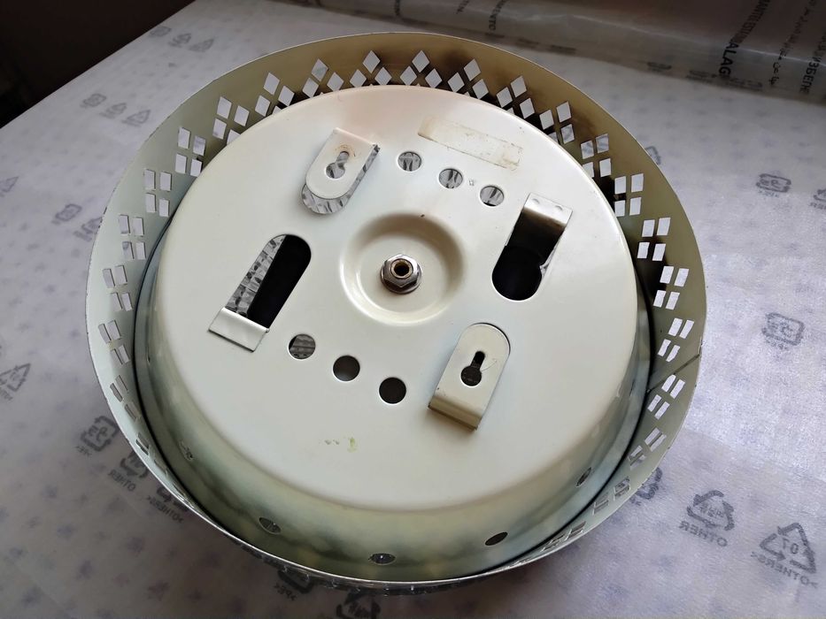 Светильник, настенный, потолочный.