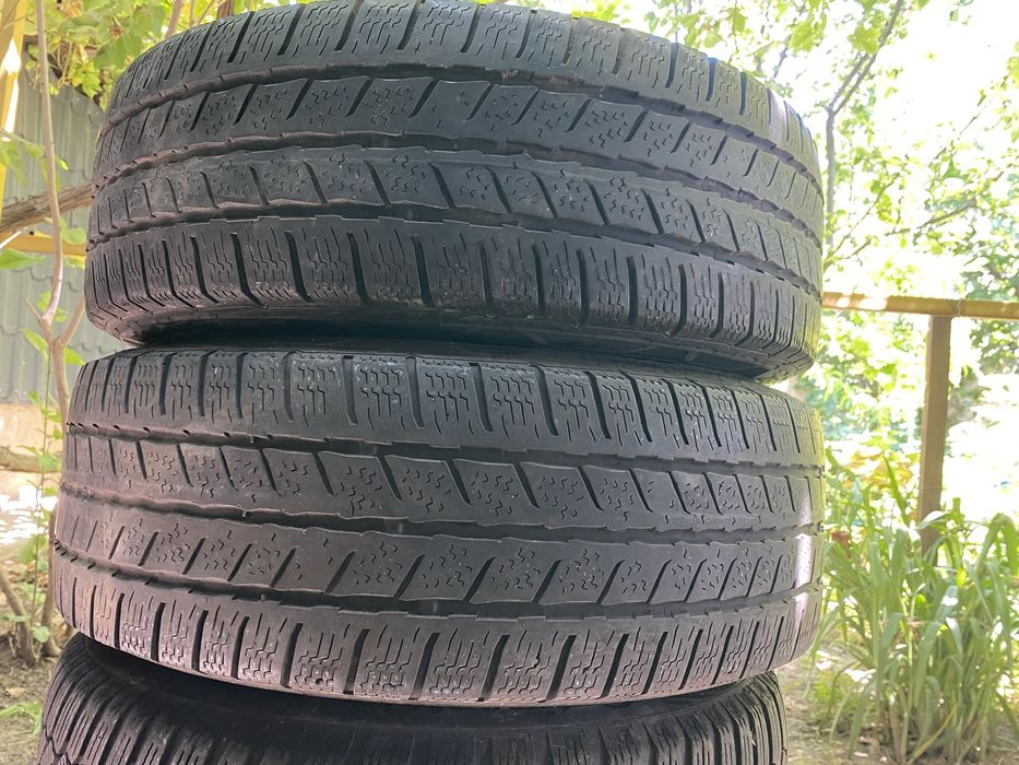 Шины Continental 205/65/16, 2шт