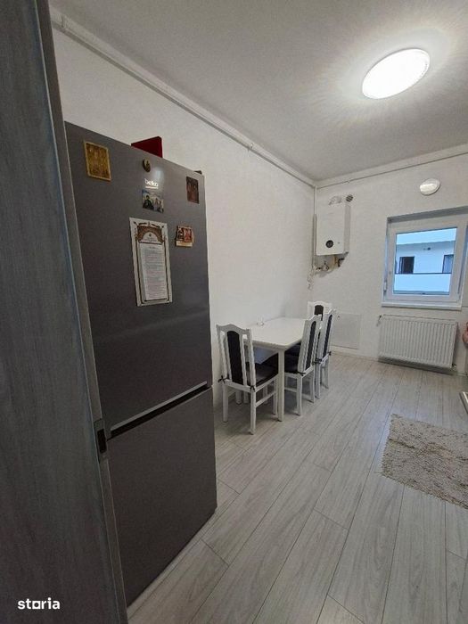 Ap. 3 cam. dec. et:2/3 pe Calea Cisnadiei - Mandra
